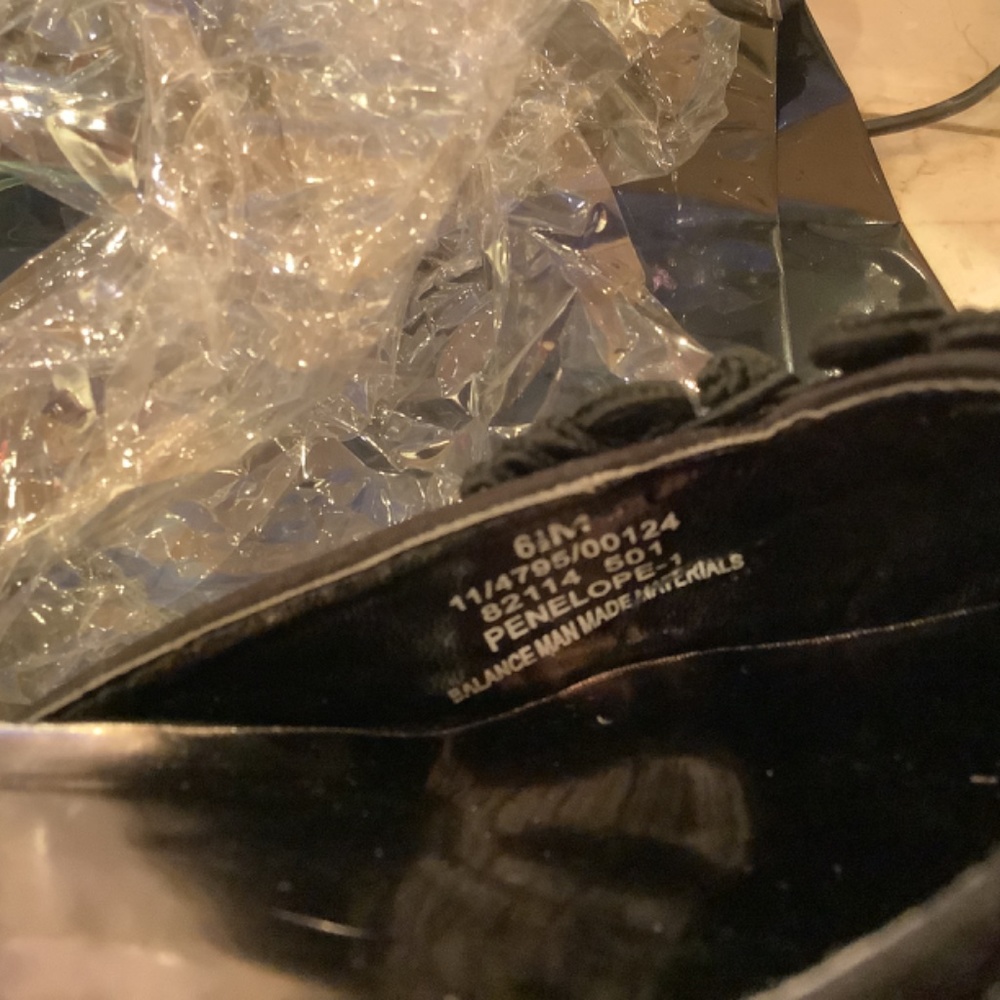 Pierre‎ Dumas black wedge sequin EUC - Picture 12 of 13